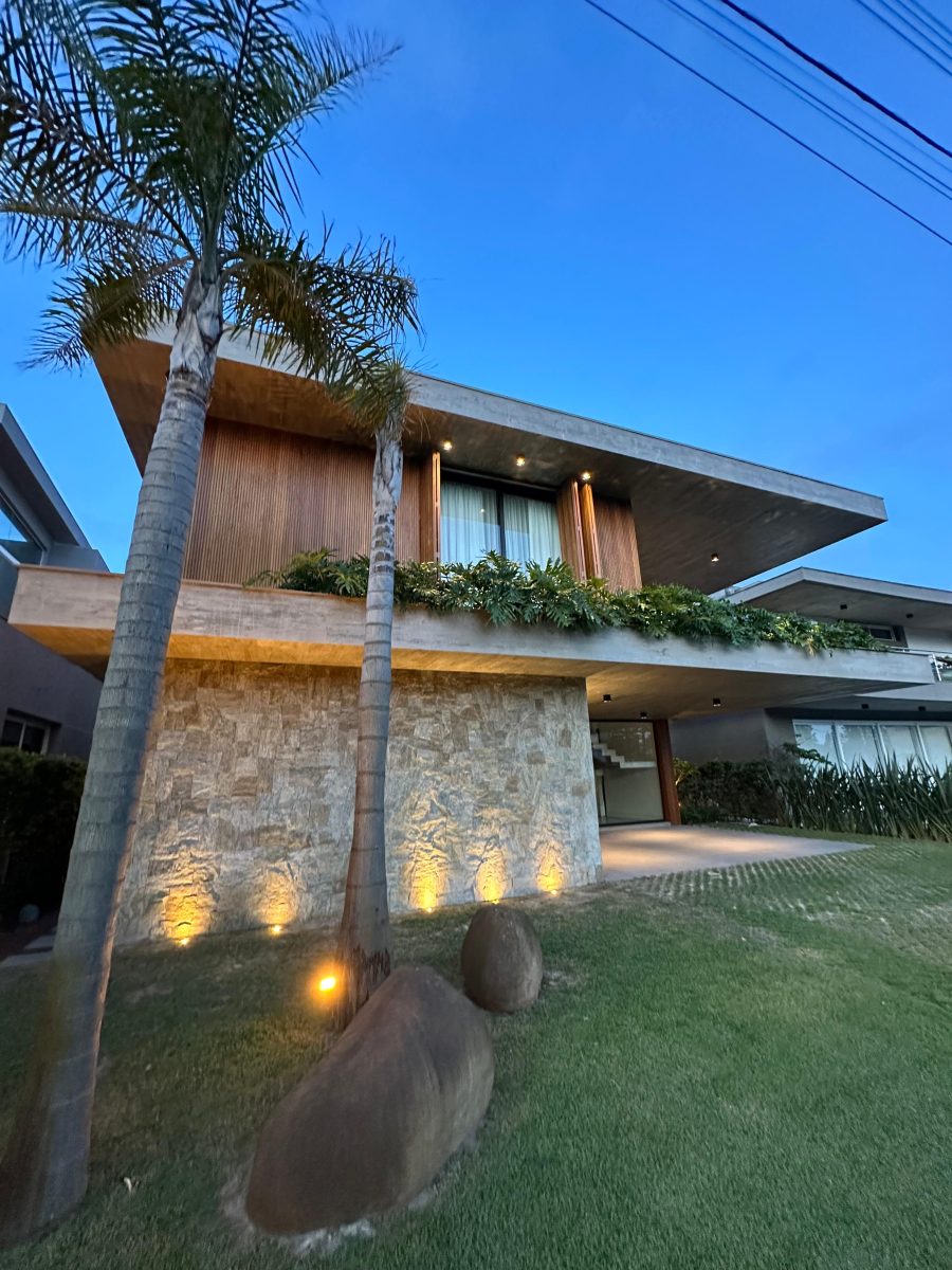 Casa 405m² Mobiliada no Condomínio La Plage