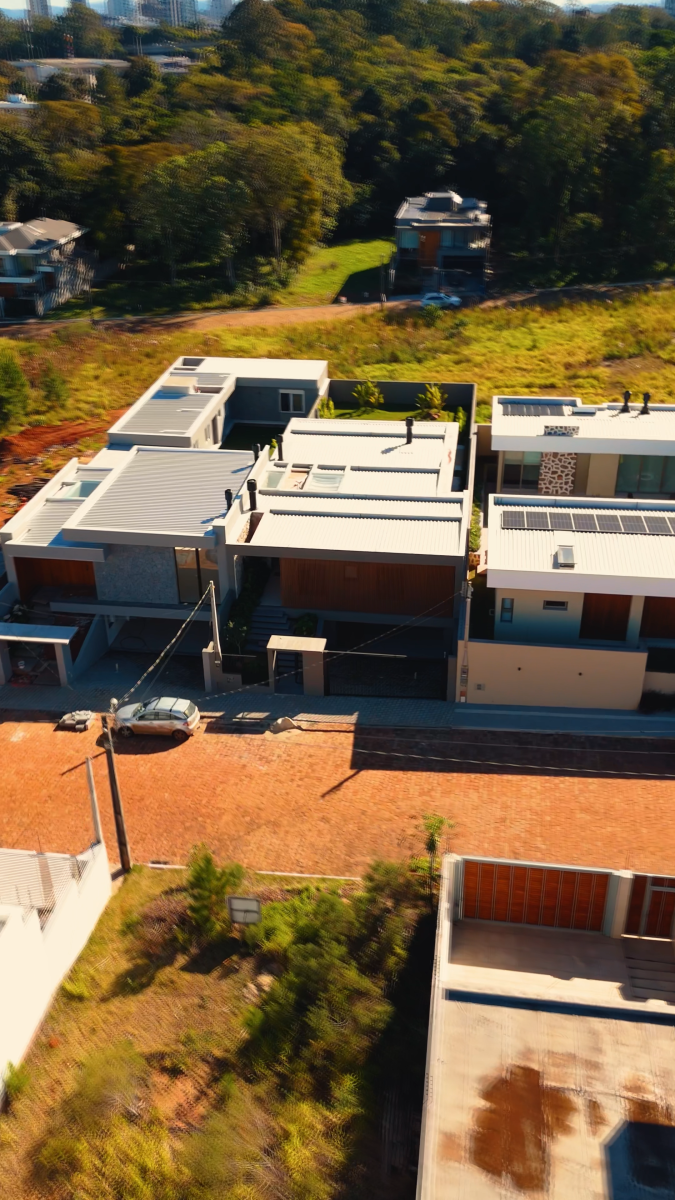Casa Mobiliada com 3 Suítes – Alto das Figueiras